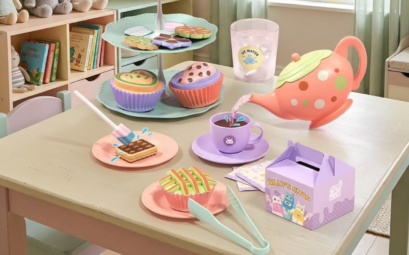 bua-tiec-tra-sweet-heart-bo-do-choi-doi-mau-thu-vi